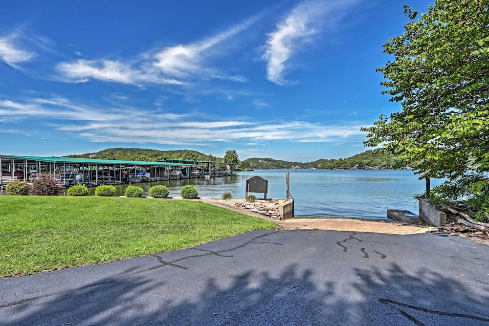 Golf course View Resort Home in Lake of the Ozarks - photo 41