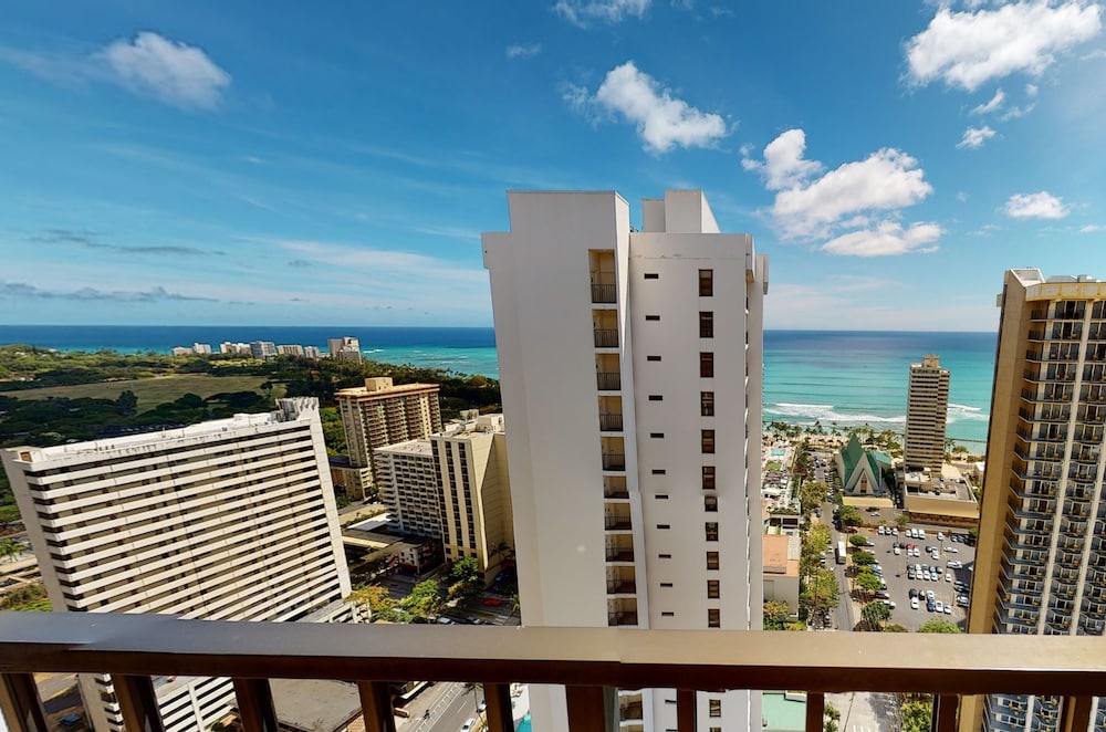 Waikiki Banyan Condo Located One Block From Waikiki Beach by Koko Resort Vacation Rentals - photo 173