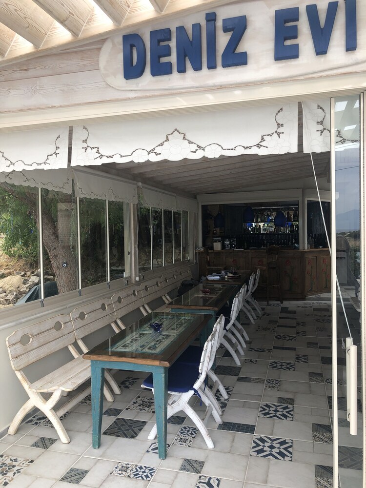 Deniz Evi Otel — Cesme — photo 3