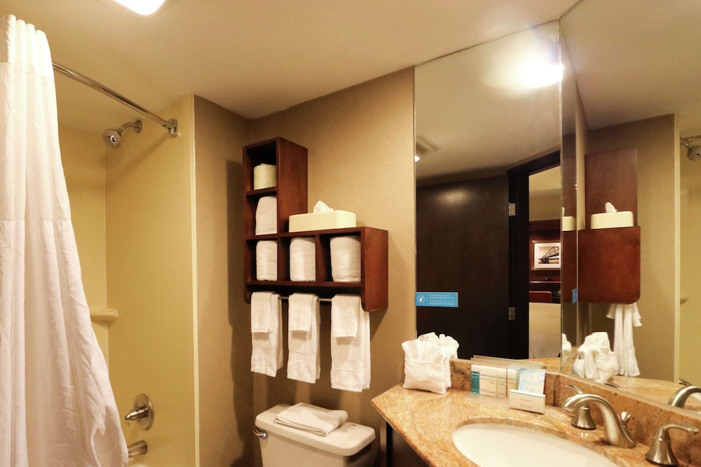 Hampton Inn Columbus South - photo 59