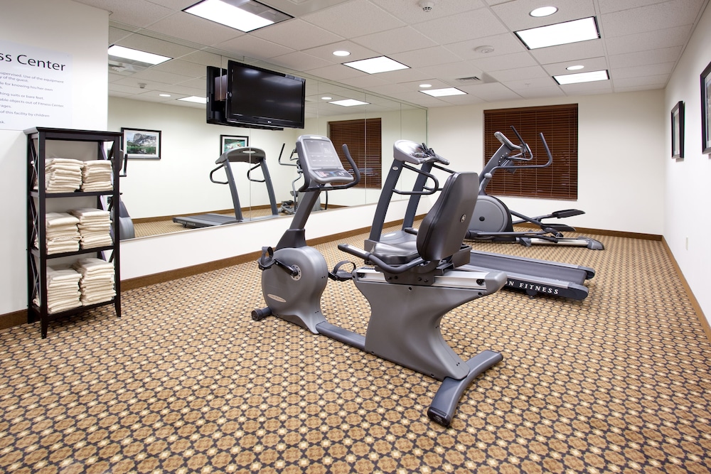 Holiday Inn Express Hotel & Suites Lander by IHG - photo 21