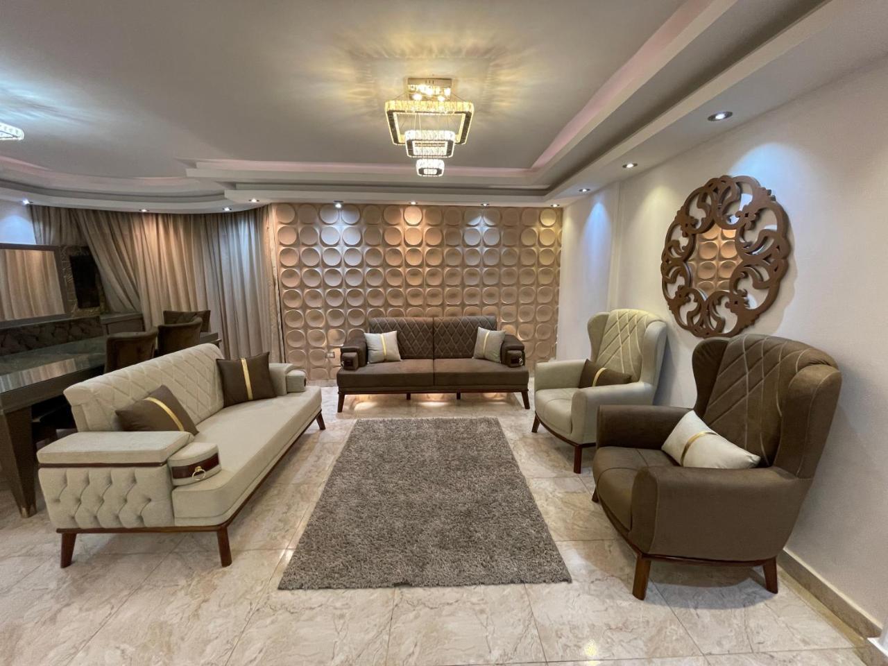 Luxurious Apartment — 4-Star Luxury Hotel in Cairo, Egypt