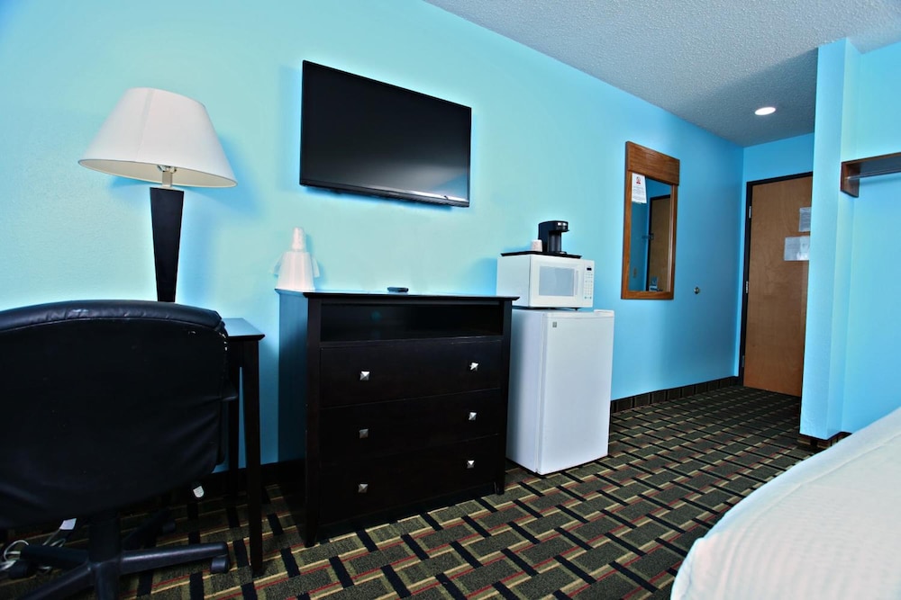 Coratel Inn & Suites By Jasper Newton - photo 14