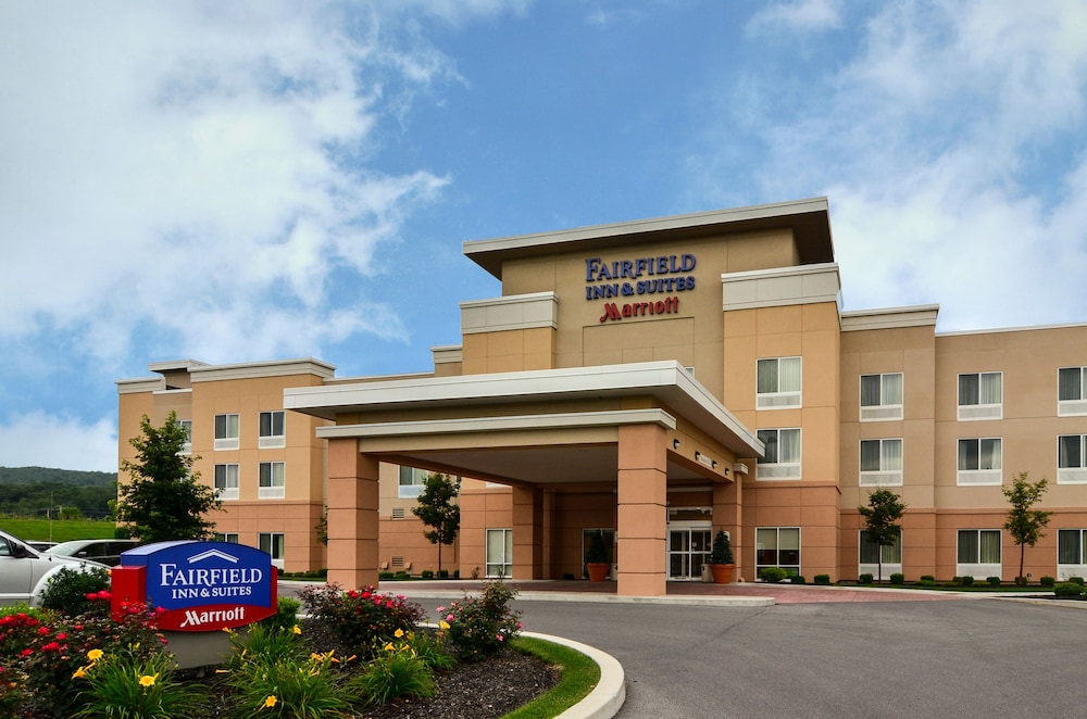 Fairfield Inn & Suites Huntingdon Route 22 Raystown Lake — hotel in Huntingdon