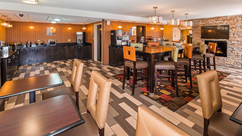 Best Western Luxbury Inn Fort Wayne - photo 4