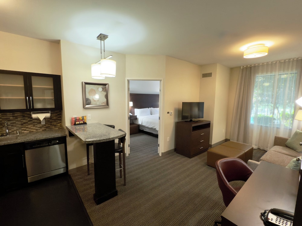 Staybridge Suites Carlsbad by IHG - photo 18