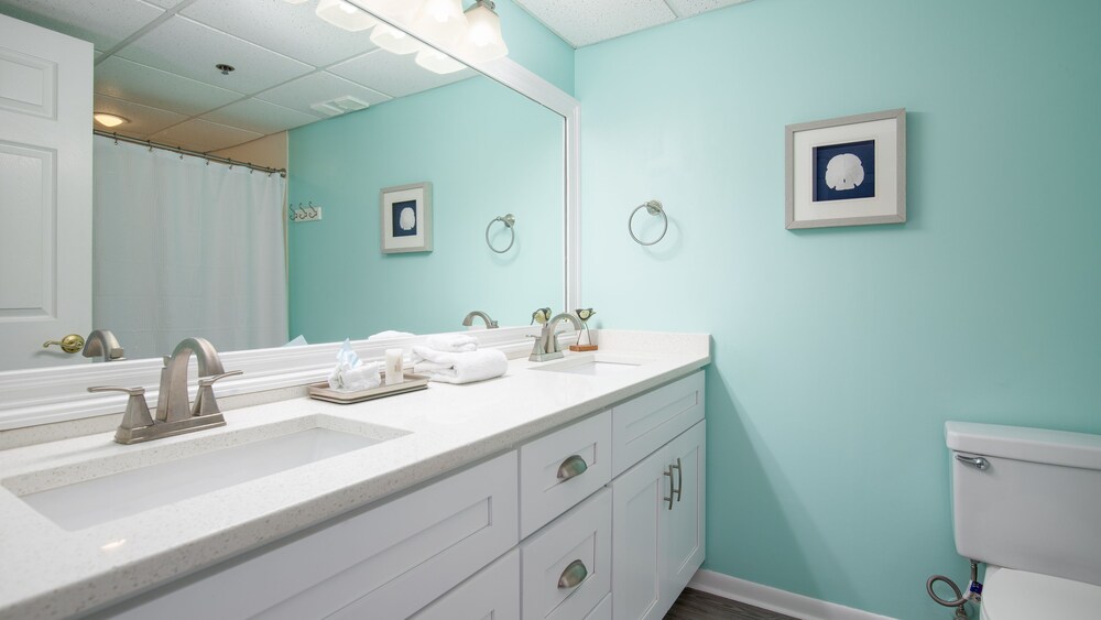 Long Beach 4 1007E 556192 by RedAwning - photo 28