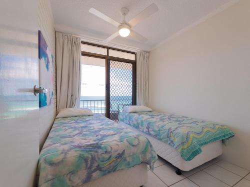 Edgecliffe Unit 4 4 Esplanade Kings Beach — Caloundra — photo 5