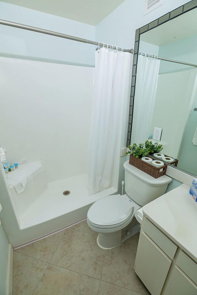 Capri Beach Accommodations - photo 101