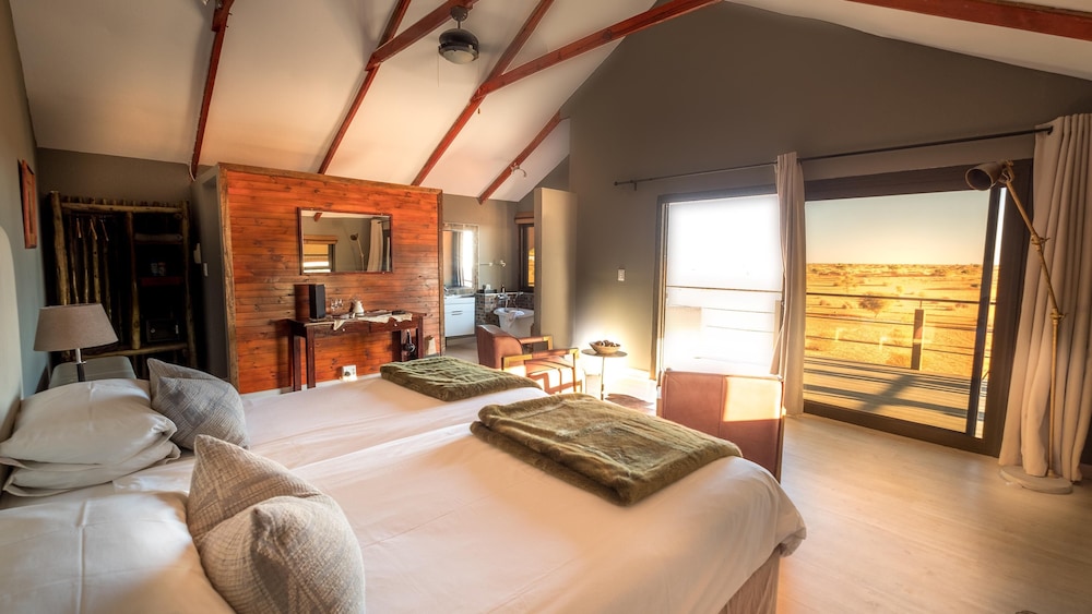 Bagatelle Kalahari Game Ranch — Mariental — photo 4