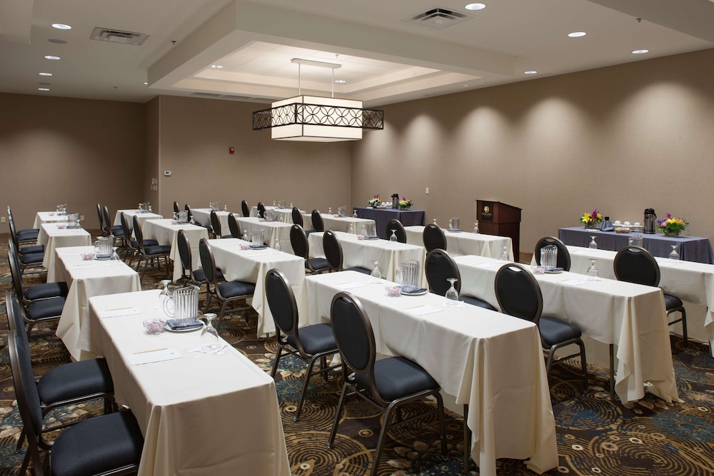 DoubleTree by Hilton Murfreesboro - photo 46