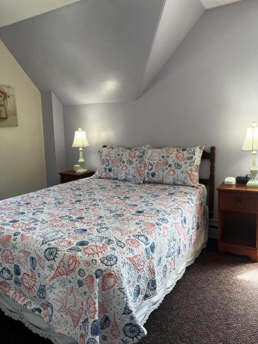 Claddagh Motel & Suites - photo 14