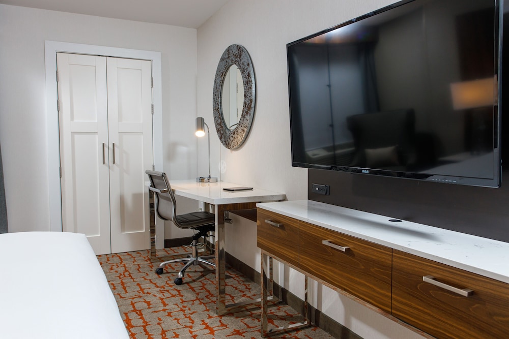 DoubleTree by Hilton Appleton - photo 9