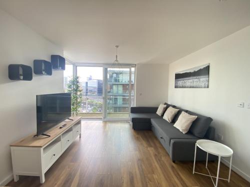 City Center 2 Bed Apartment — 4-Star Luxury Hotel in Manchester, United Kingdom