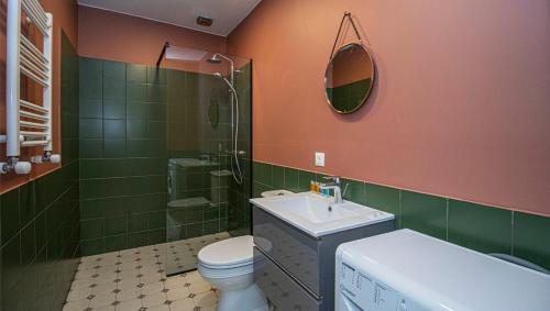 Chic Abanotubani Apt Prime Location By Wehost