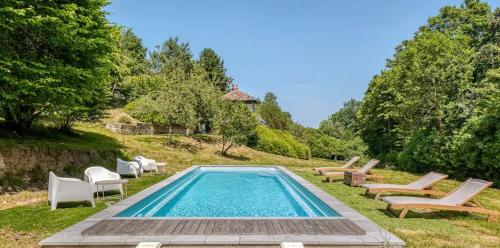 Campagne bohème chic & Piscine Privée à Honfleur in Equemauville, France