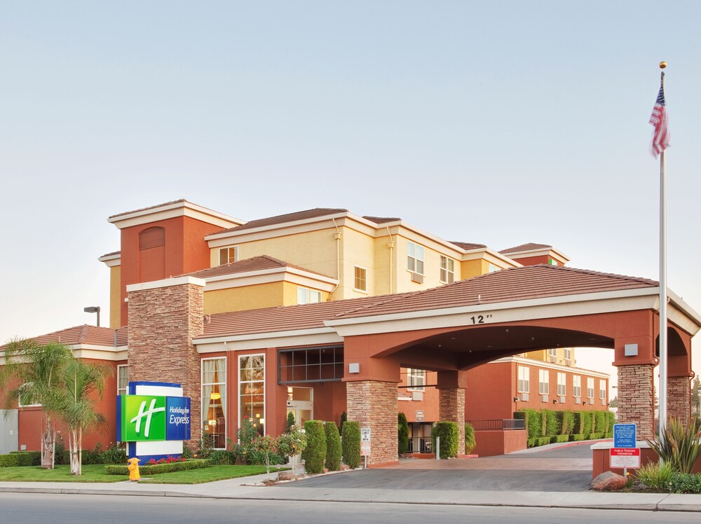 Holiday Inn Express West Sacramento in Sacramento, United States