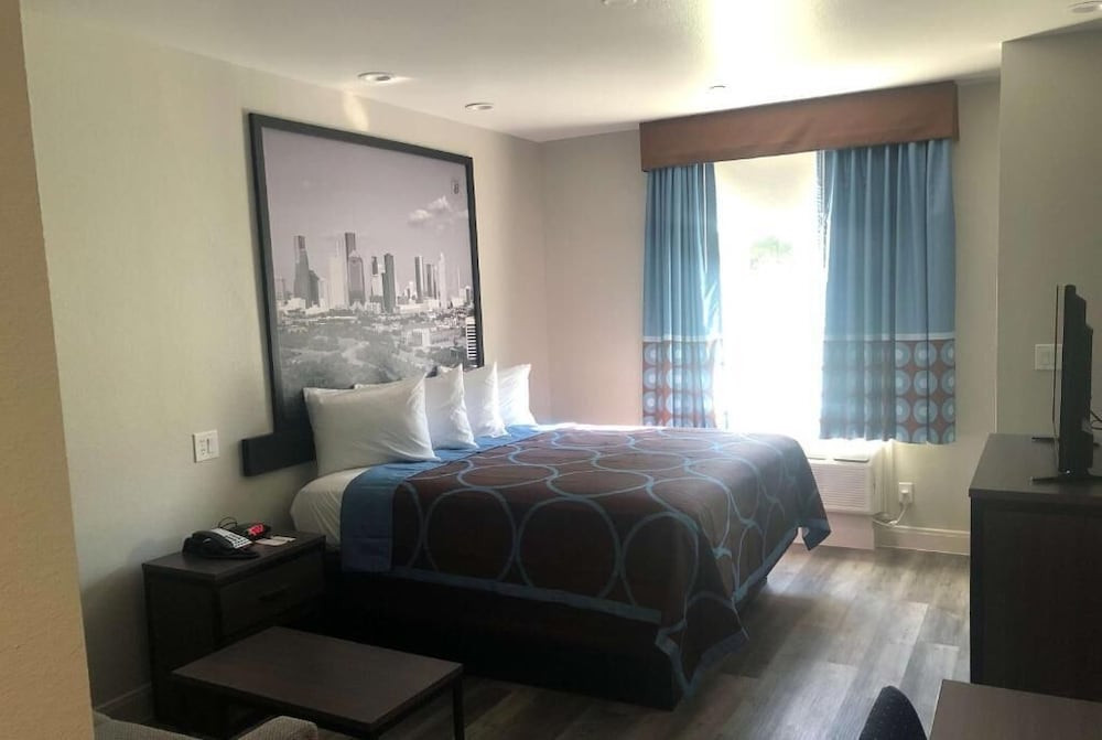 Hotel Blue Spring - photo 11