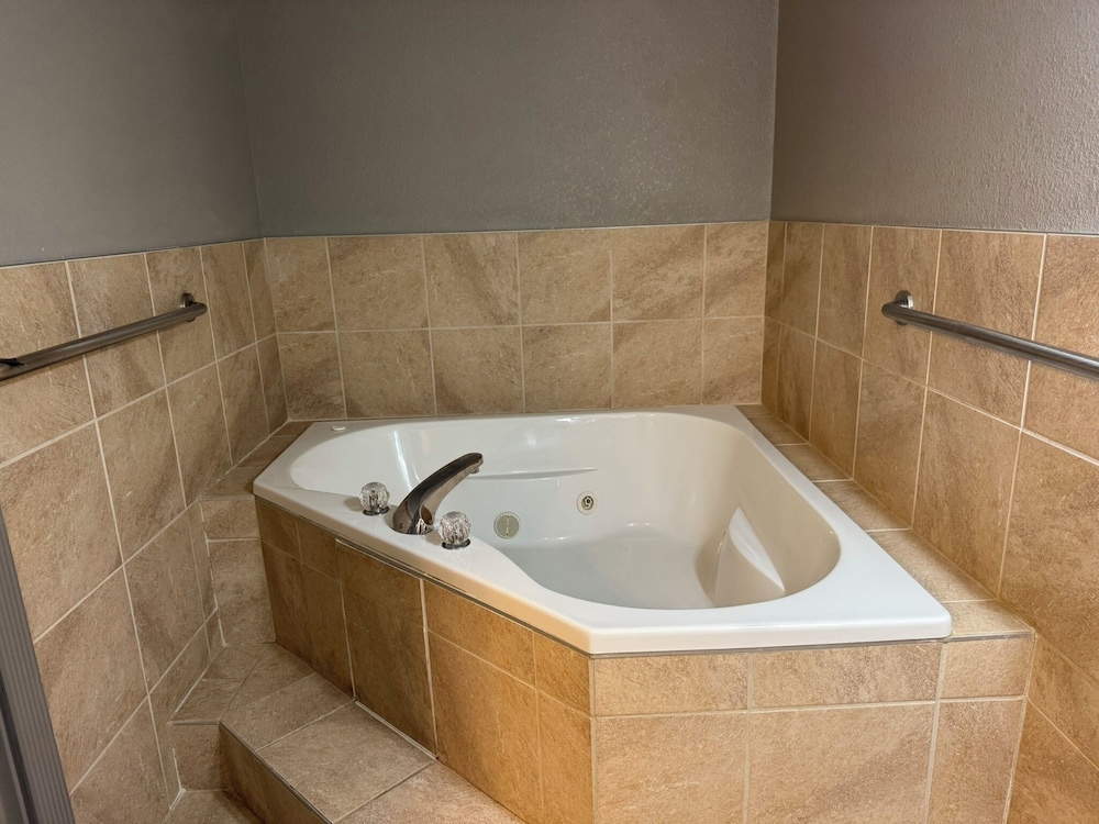 Sonesta Essential Rapid City - photo 59
