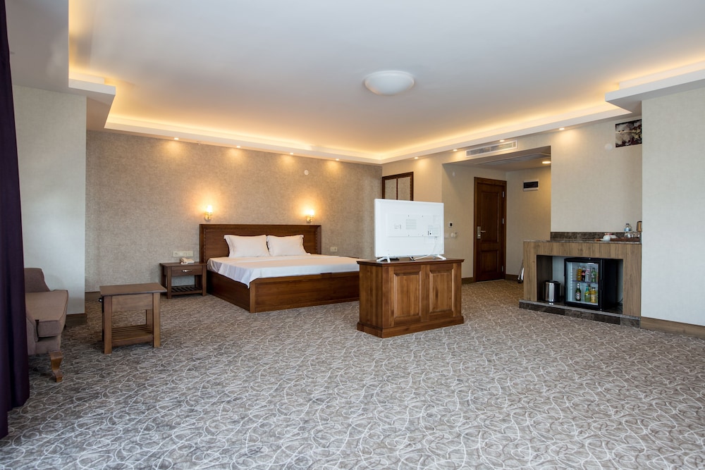 Helen Troya Hotel Geyikli — Ezine — photo 3
