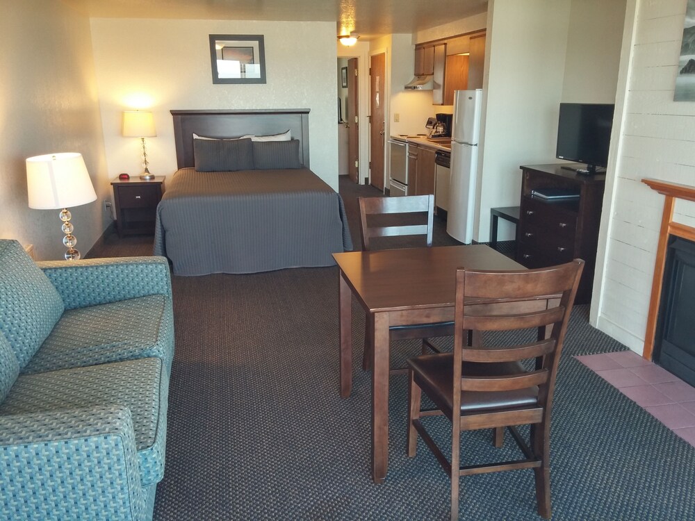 Surfside Resort - photo 6