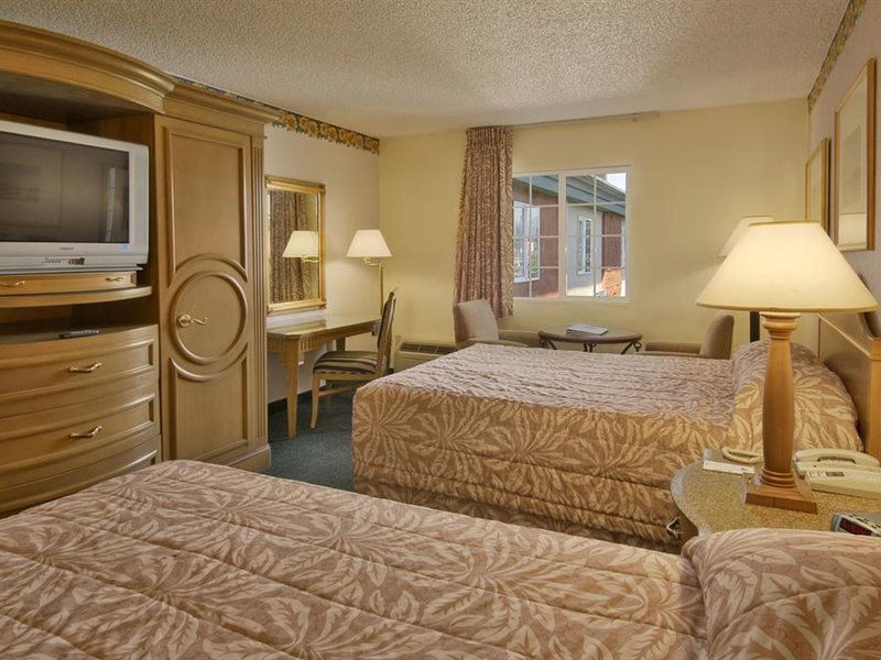 Days Inn by Wyndham Mt. Vernon - photo 7