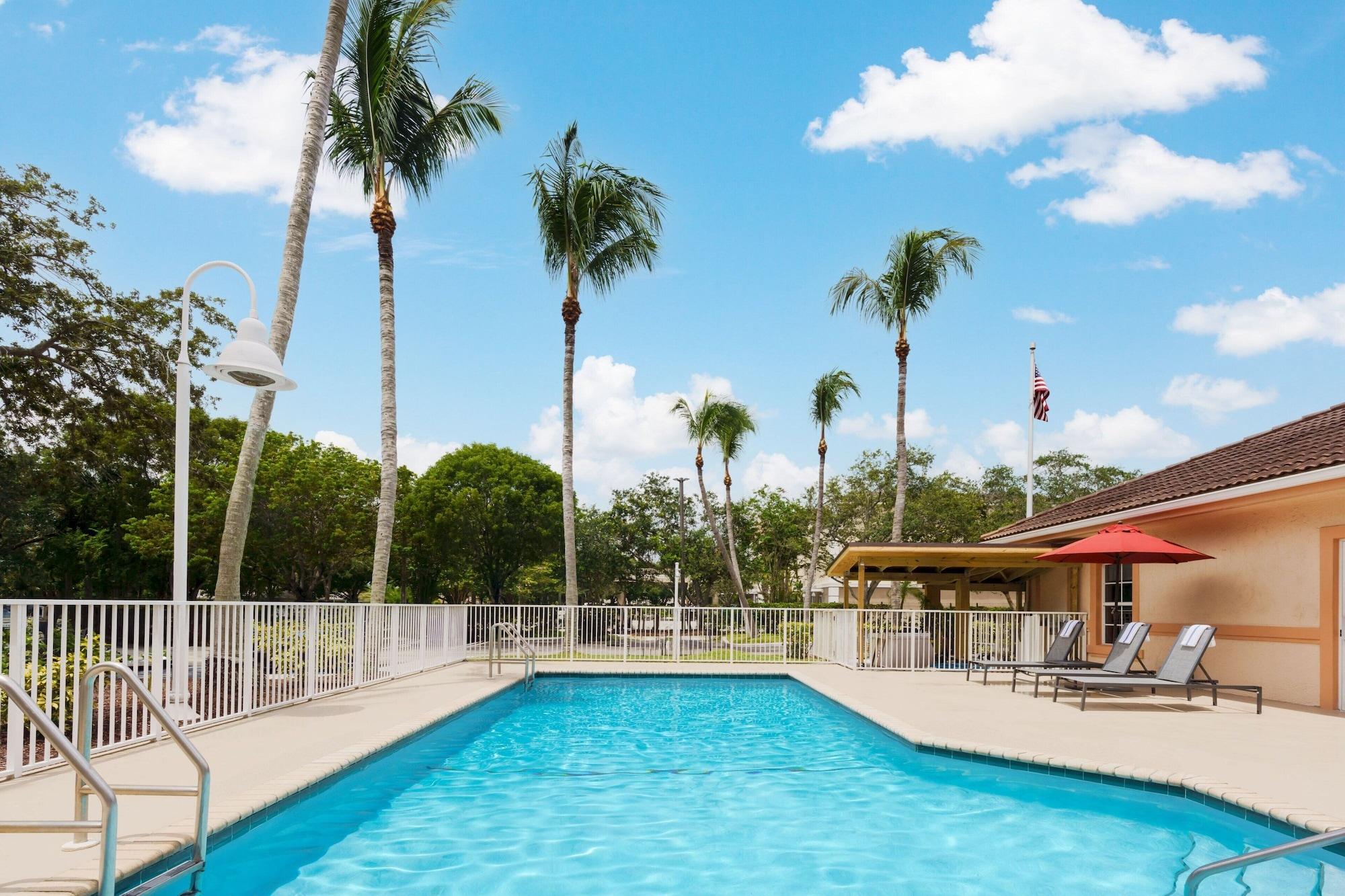 Residence Inn by Marriott West Palm Beach - photo 2