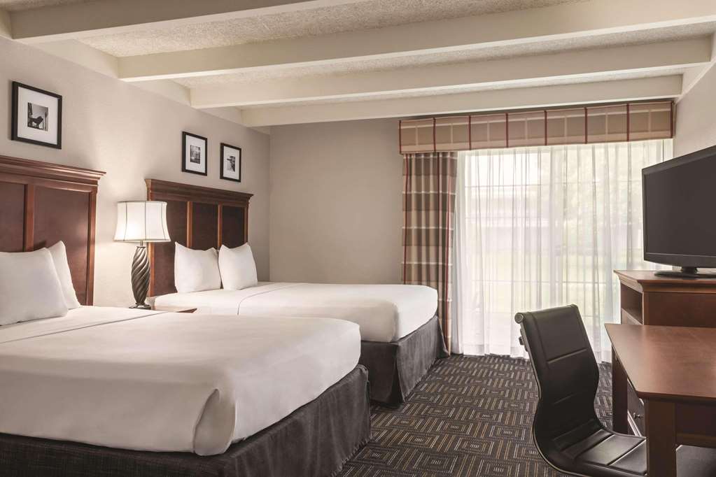 Country Inn & Suites by Radisson Woodbury MN - photo 11