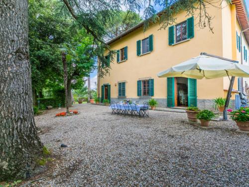 Holiday Home Villa Il Giglio by Interhome — 4-Star Luxury Hotel in San Casciano In Val Di Pesa, Italy