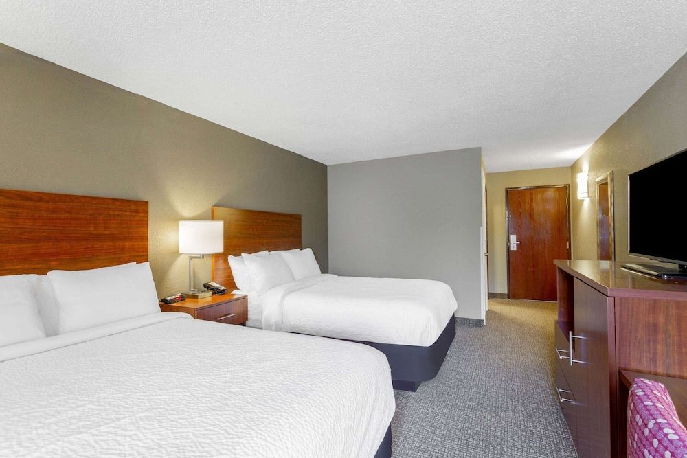 Days Inn by Wyndham Blairsville - photo 19