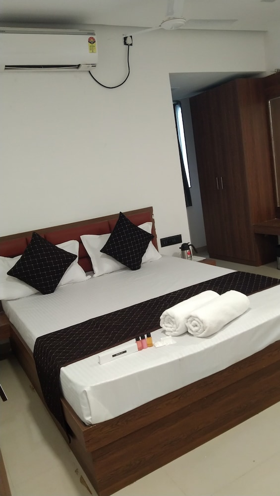 Hotel Joy Executive — Pune — photo 3