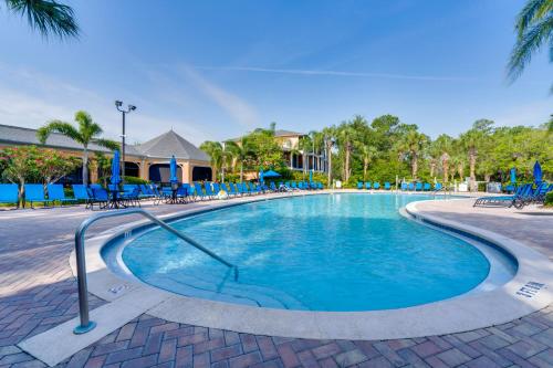 Balcony & Beach Access: Bahama Bay Resort Condo — 4-Star Luxury Hotel in Davenport, United States