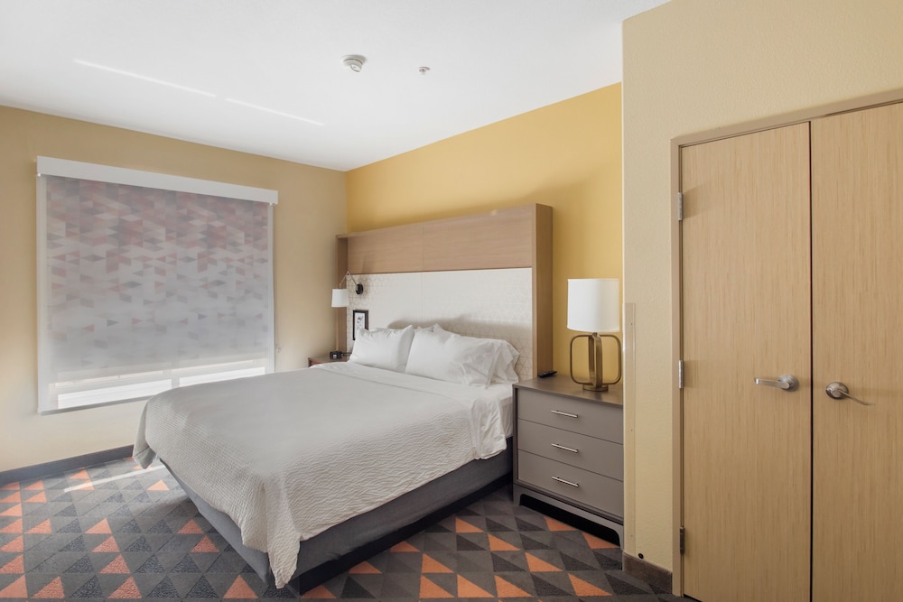 Holiday Inn Hotel & Suites Waco Northwest by IHG - photo 23
