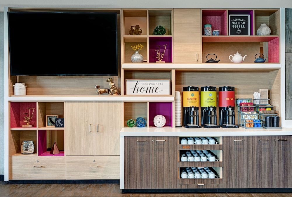 Home2 Suites by Hilton Tracy - photo 4