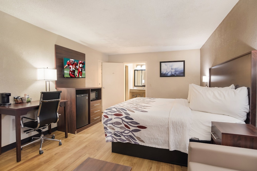 Red Roof Inn Baltimore South Glen Burnie - photo 18