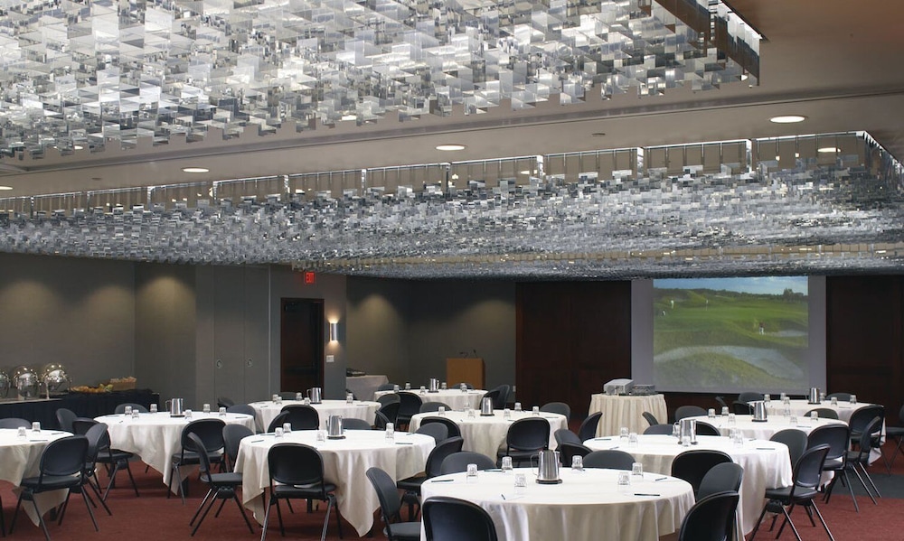 Inn On Woodlake - photo 46