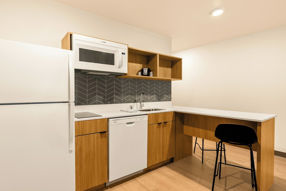 LivAway Suites Tri Cities Richland - photo 19