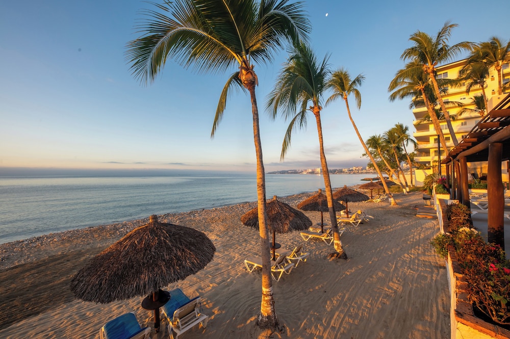 Vista Vallarta All Suites on the Beach
