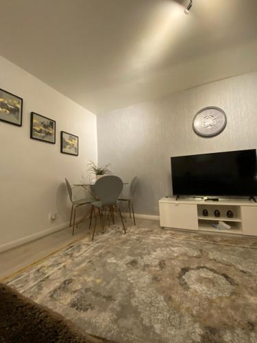 One Bedroom Flat in Chiswick W4 — 4-Star Luxury Hotel in London, United Kingdom