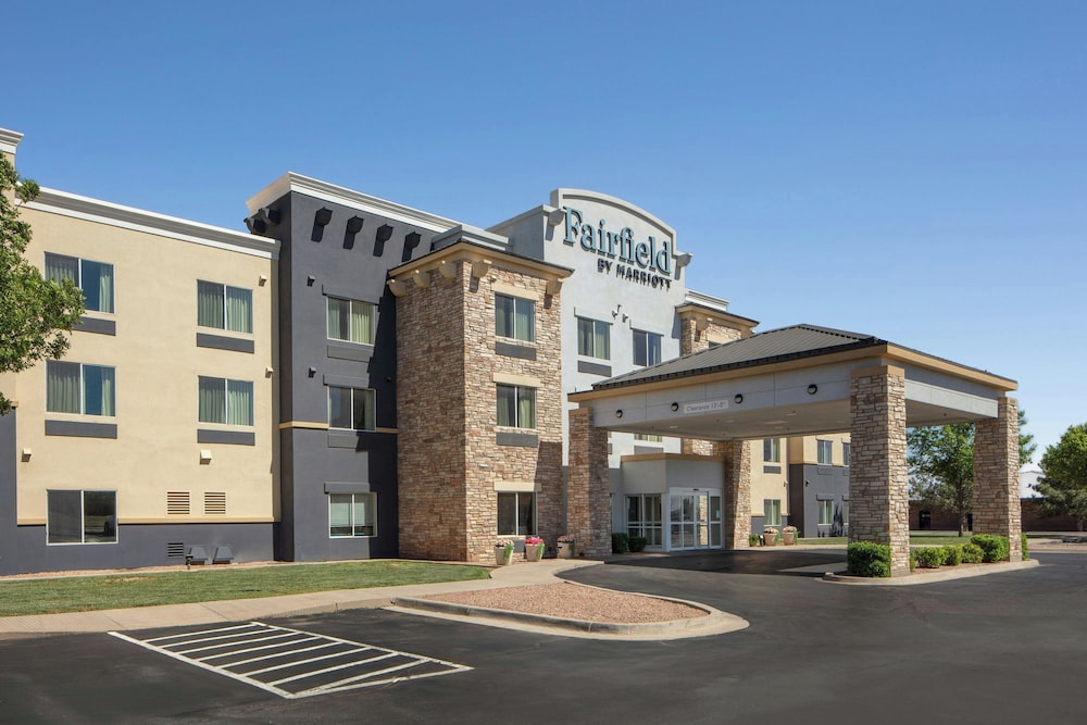 Fairfield Inn & Suites by Marriott Clovis - carbon neutral hotel in Clovis