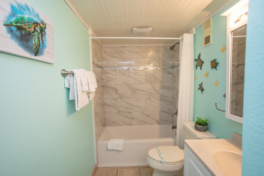 0712 Waters Edge Resort 3 Bedroom Condo by RedAwning - photo 31