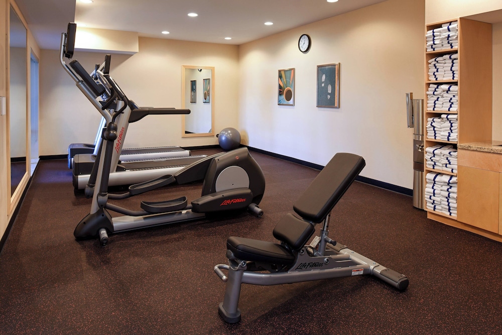 TownePlace Suites Detroit Auburn Hills - photo 11