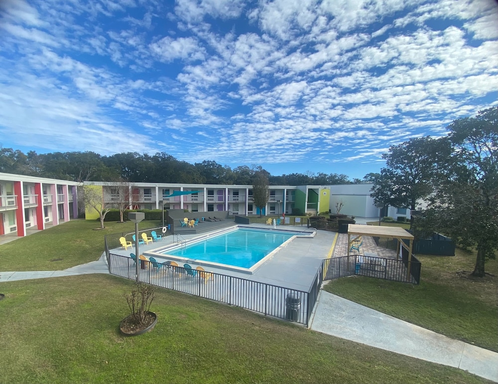 Rest and Relax Inn - photo 28