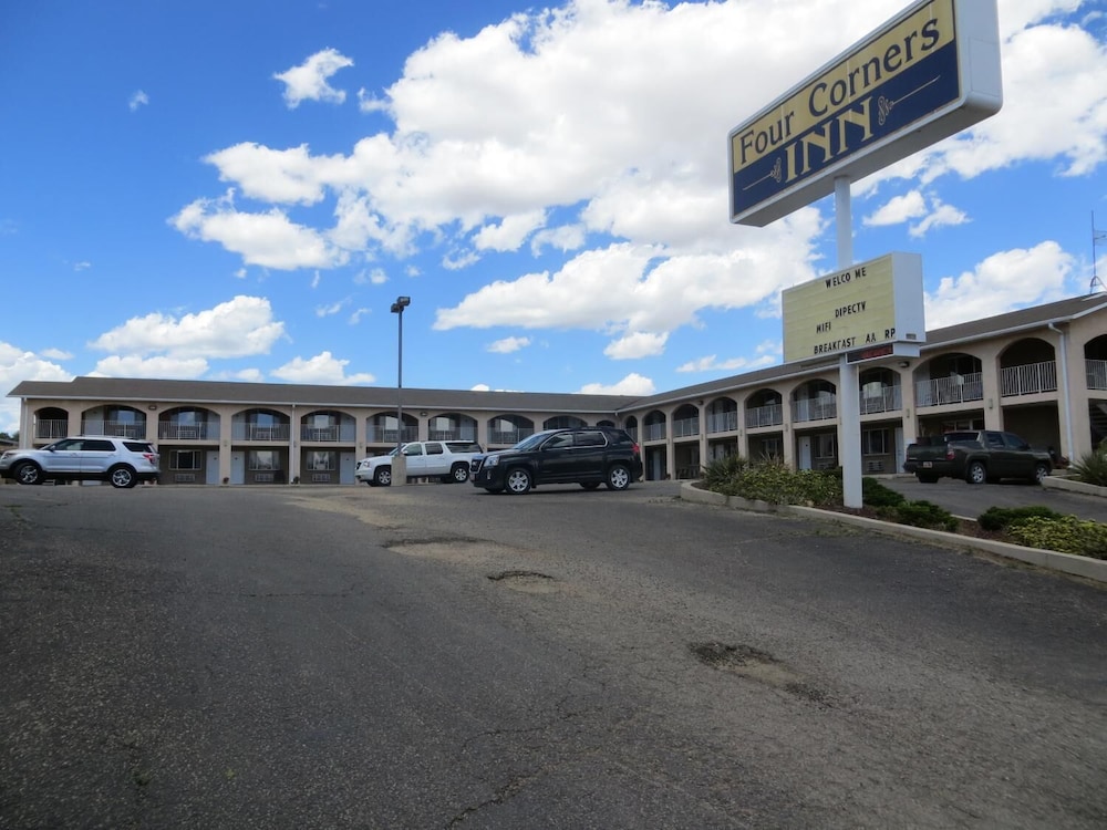 Four Corners Inn - photo 28