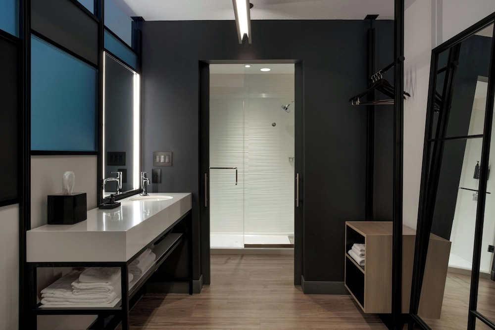 Aloft Orlando Lake Nona - photo 11