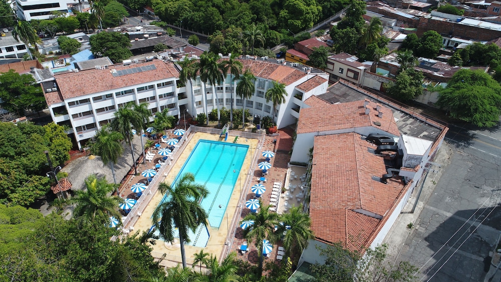 Hotel Bachue Girardot — Girardot City