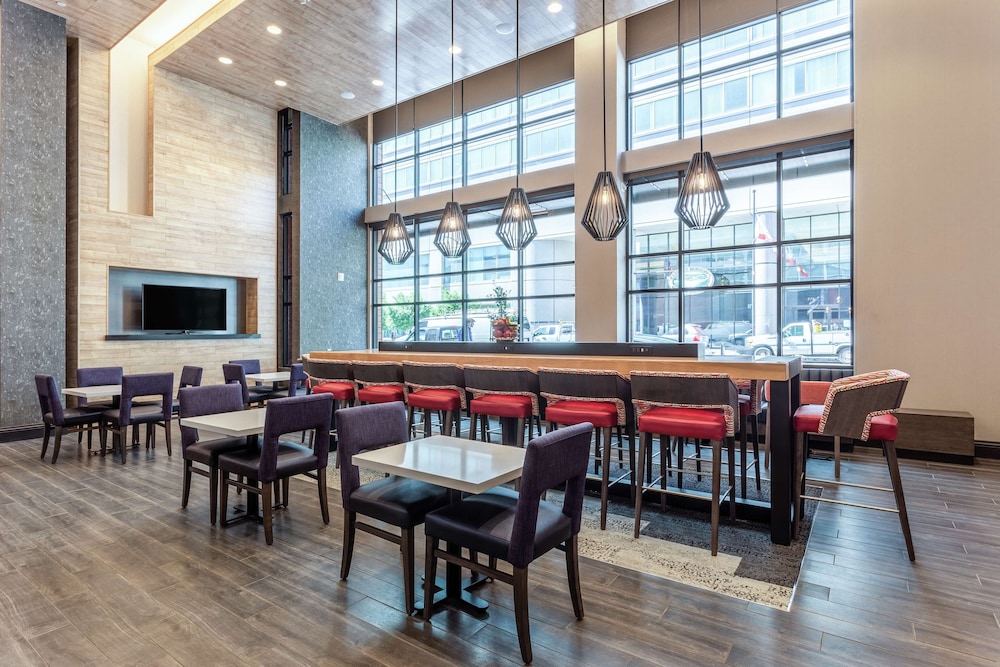 Hampton Inn Oakland Downtown City Center - photo 23
