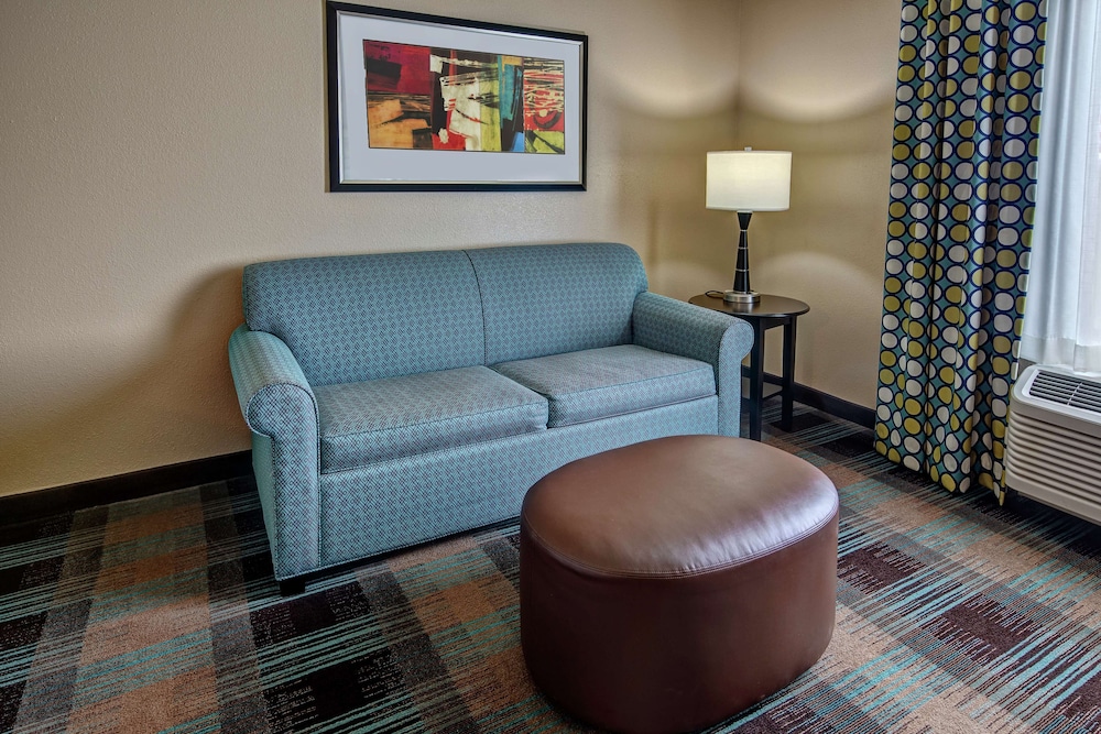 Hampton Inn & Suites Clarksville - photo 28
