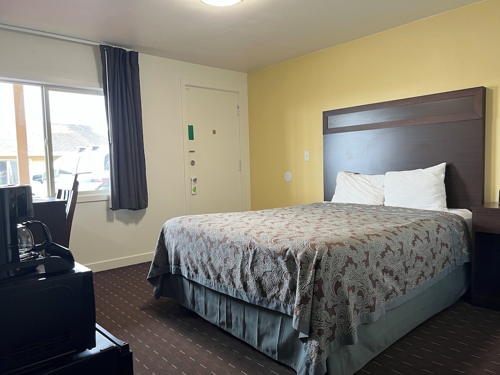 Port Townsend Inn - photo 80