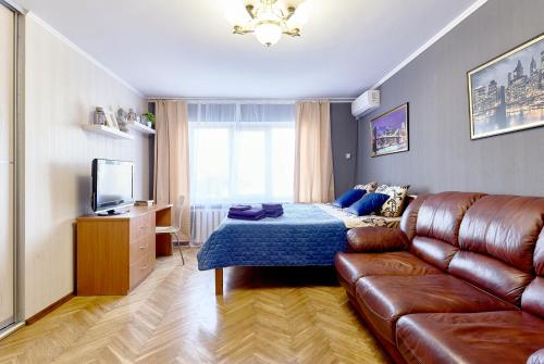 L3 82 Main Street Modern New Three 3 Separate 3Bedrooms 100 M2 Central Location Metro Palace Of Sports Gulliver Mall Arena City
